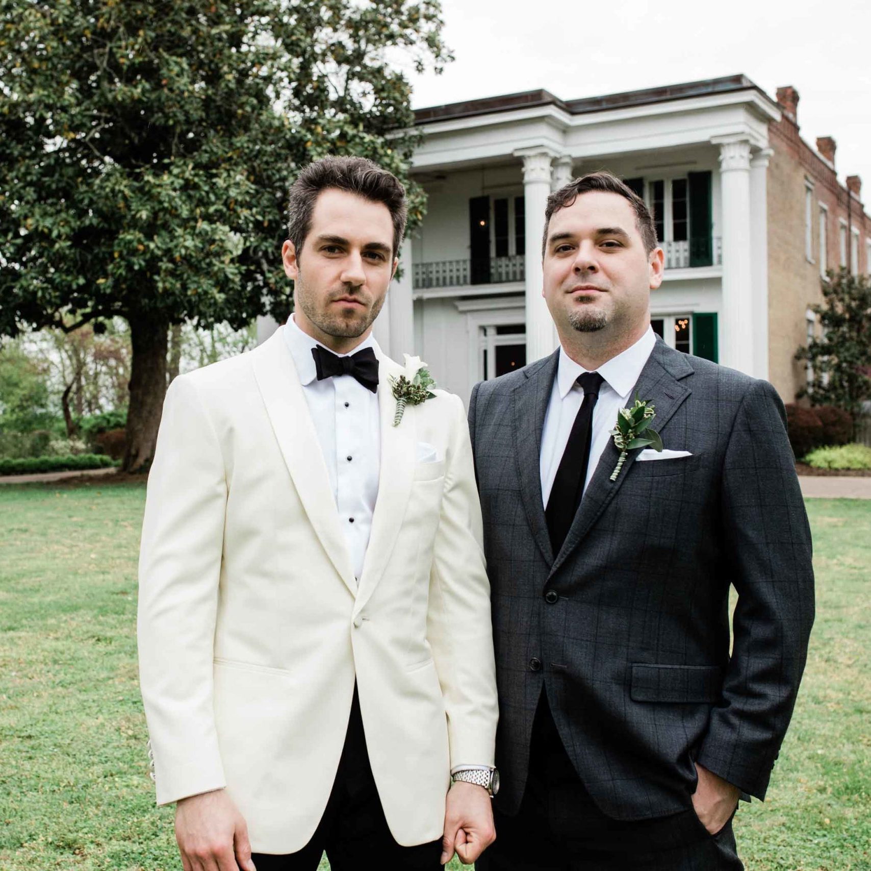groom, groomsman, Riverwood Mansion, East Nashville, grey suit